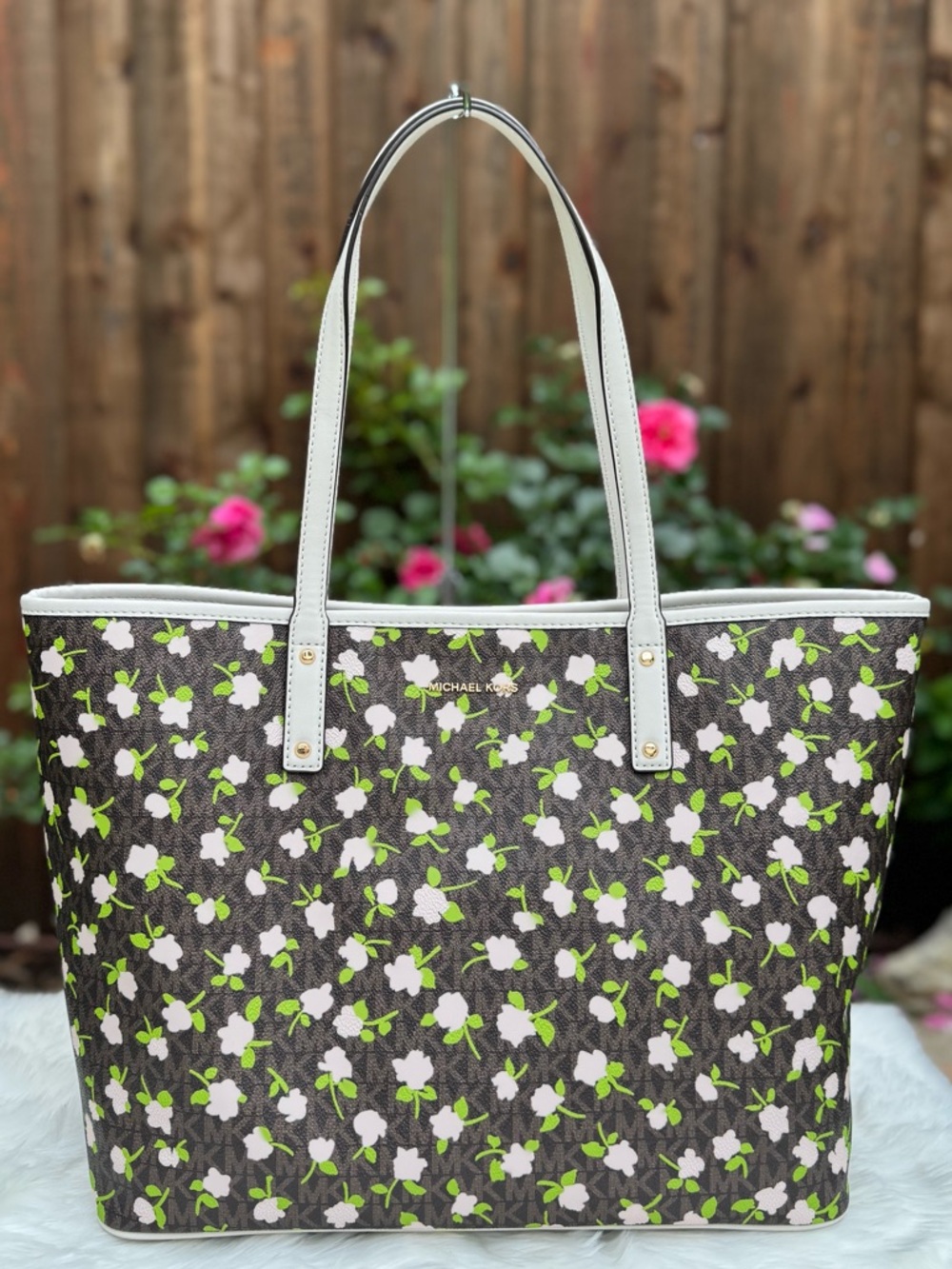 NWT Michael Kors Carter Brown Multi Large Open Tote Pink Blossoms Tote